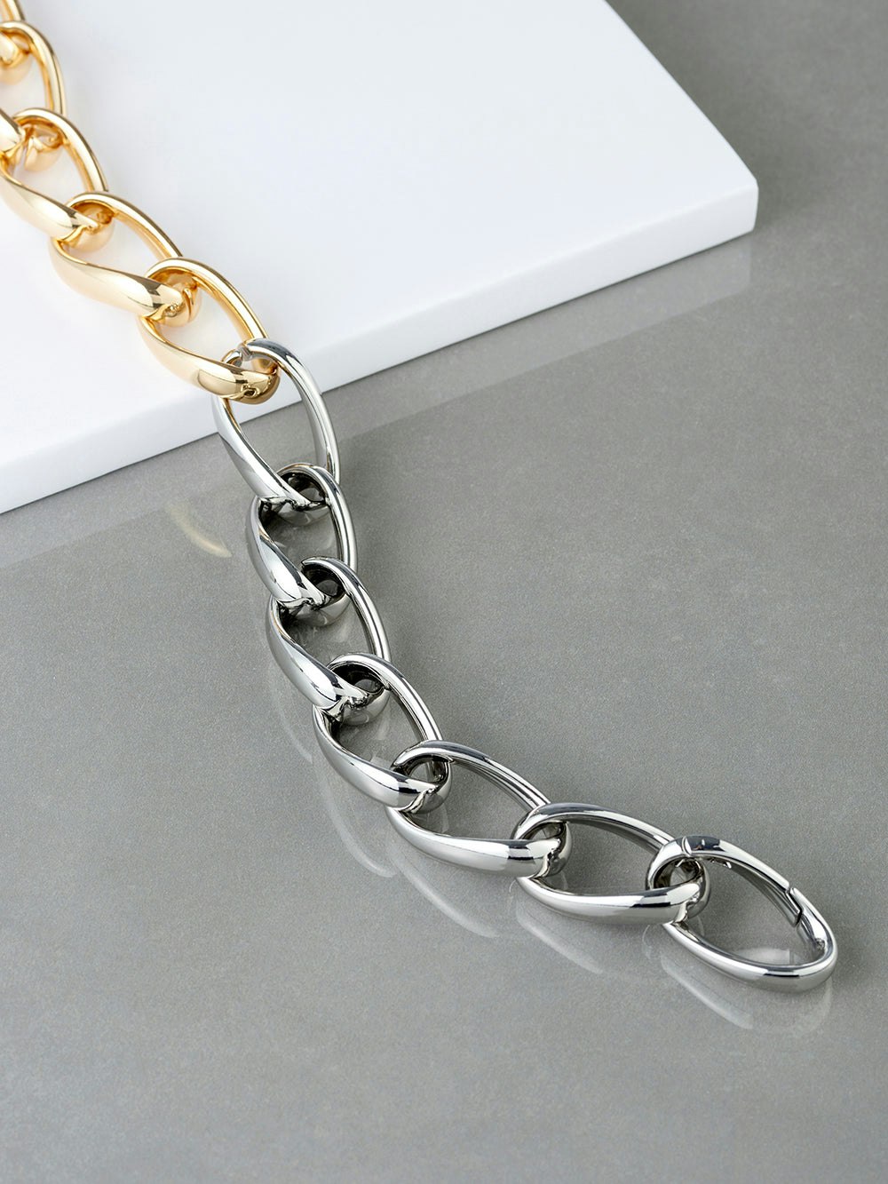 chain image alt:hover alt:size